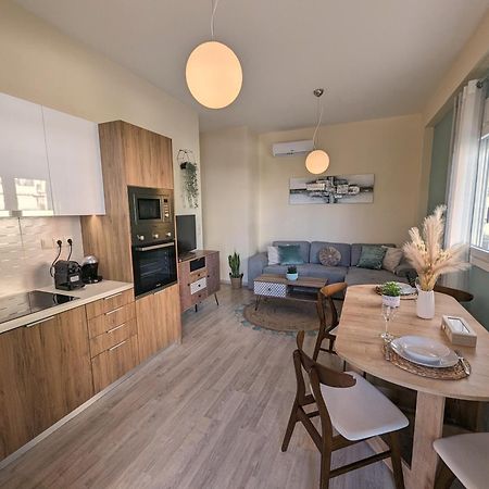 Modern Mint Sunny House Near The Airport Apartment Spata  Ngoại thất bức ảnh